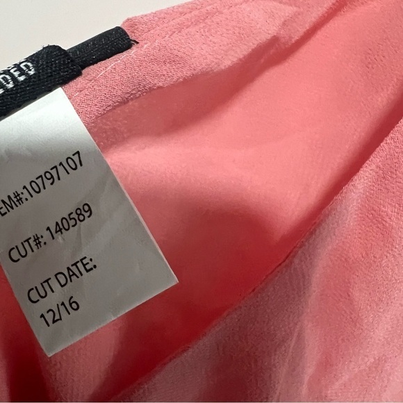 Torrid Chiffon Tank Top Blouse, New with Tags - Picture 3 of 5